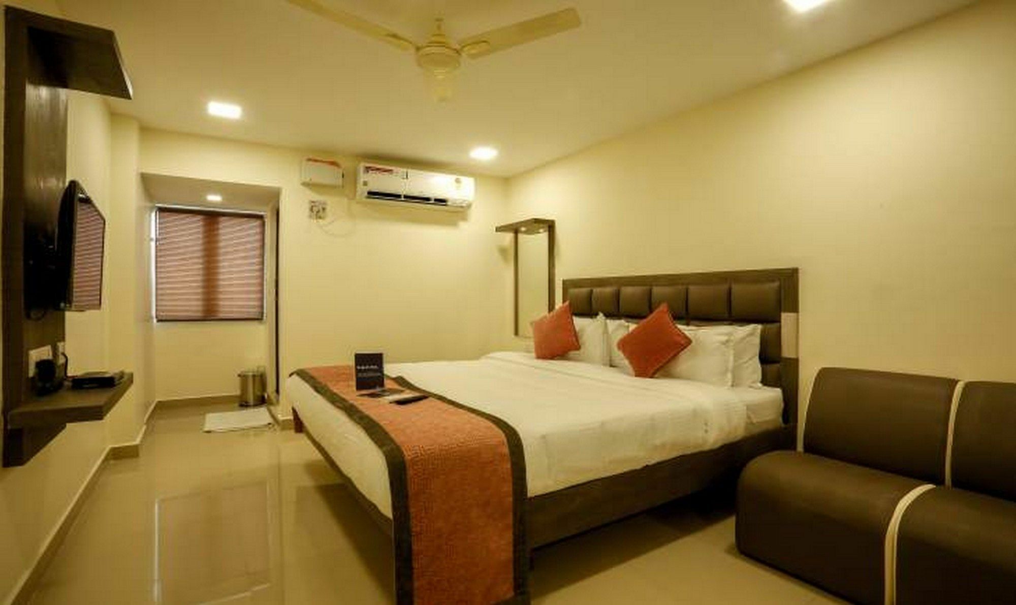 Venture Park, Omr, Thoraipakkam, Chennai Hotel Exterior photo