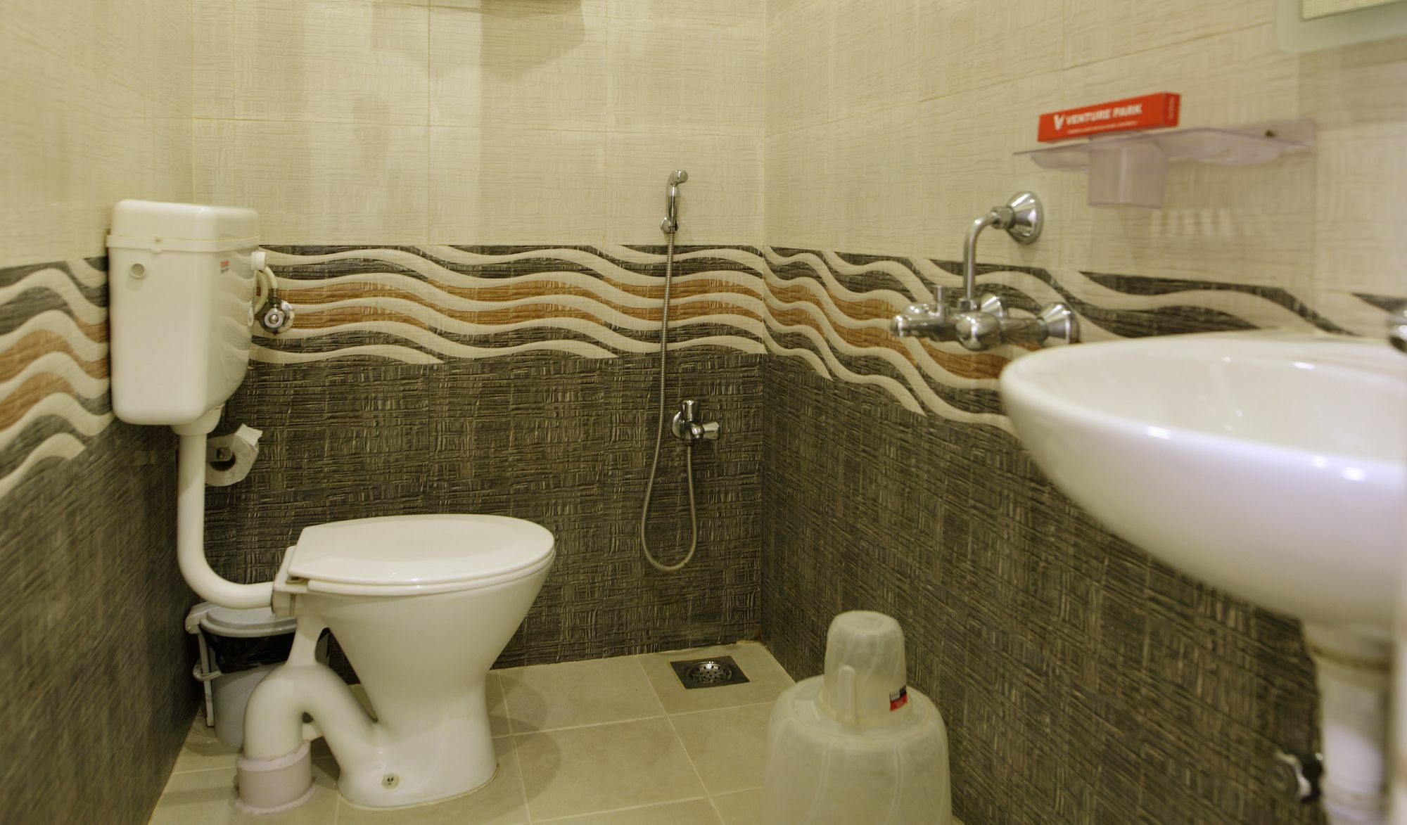 Venture Park, Omr, Thoraipakkam, Chennai Hotel Exterior photo