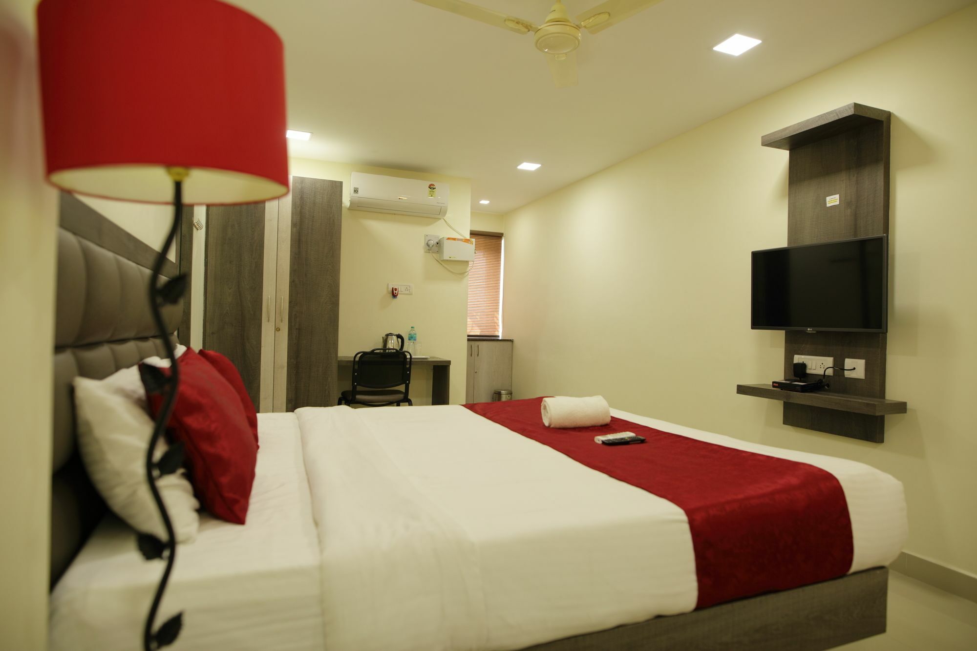 Venture Park, Omr, Thoraipakkam, Chennai Hotel Exterior photo