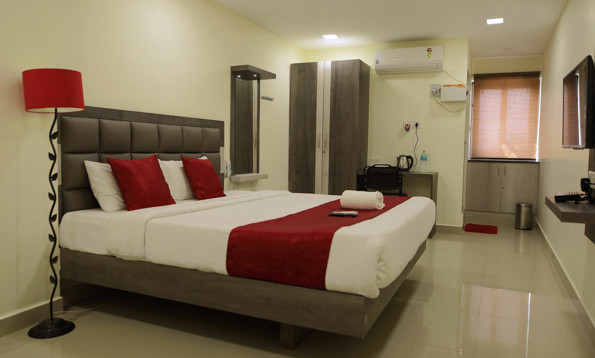 Venture Park, Omr, Thoraipakkam, Chennai Hotel Exterior photo